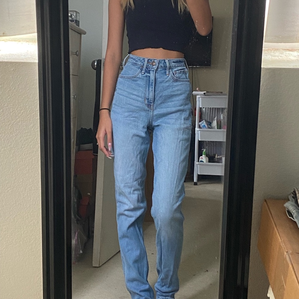 Holister Jeans